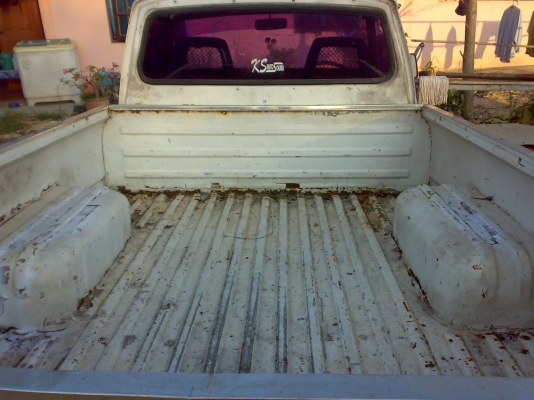 มาสด้าน้อย  เครื่องเดิมครับ