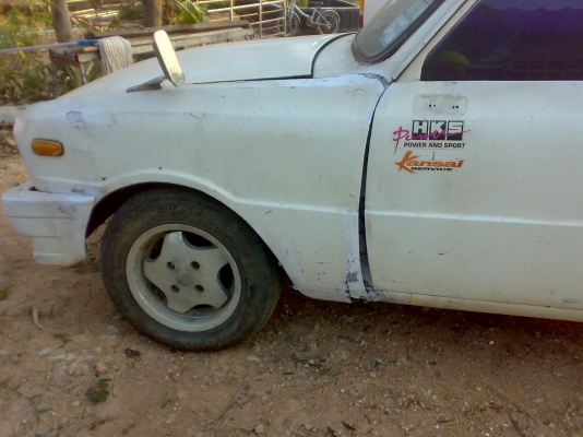 มาสด้าน้อย  เครื่องเดิมครับ