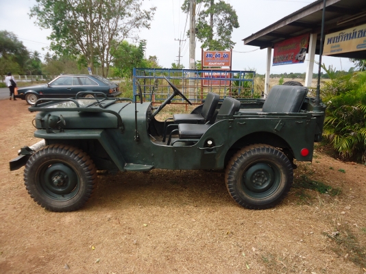 ขาย Jeep Willy พร้อมพ่วง ไม่แยกขายคับผมม ไม่มีทะเบียน