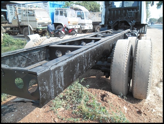 สิบล้อฮีโน่ F17  เพลาเดียว สภาพสวยๆ