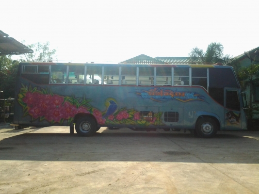 ขายรถบัสสภาพดีพร้อมใช้งาน