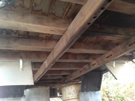 ขายกระบะ 6 ล้อ สภาพสวยมาก ขายกระบะ 6 ล้อ สภาพสวยมาก