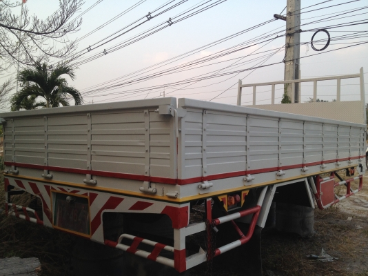 ขายกระบะ 6 ล้อ สภาพสวยมาก ขายกระบะ 6 ล้อ สภาพสวยมาก