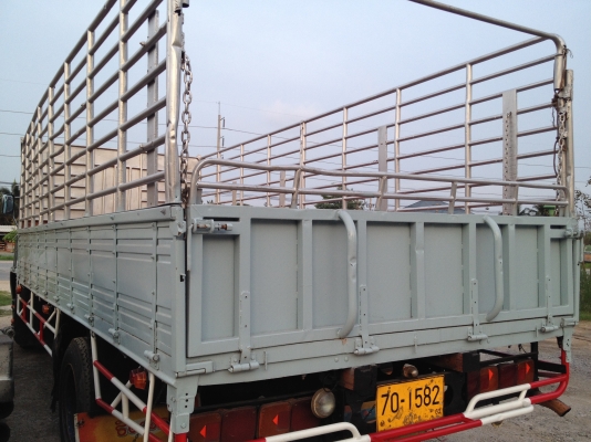 ขาย 6 ล้อ ISUZU ROCKY 175 อินเตอร์เทอร์โบ