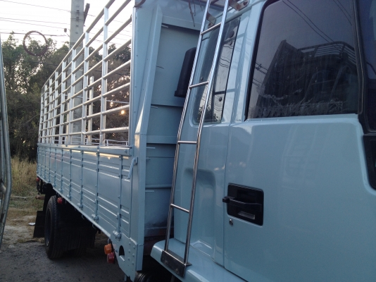 ขาย 6 ล้อ ISUZU ROCKY 175 อินเตอร์เทอร์โบ
