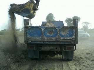 ขาย  6  ล้อ ดั๊ม  ISUZU  NPR  115 HP