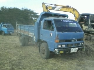 ขาย  6  ล้อ ดั๊ม  ISUZU  NPR  115 HP