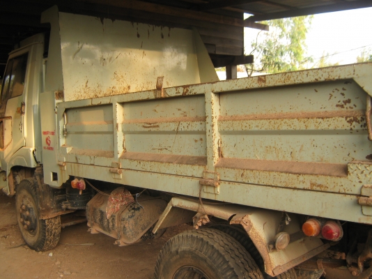 ขายรถ 6 ล้อ HINO ดรั๊ม