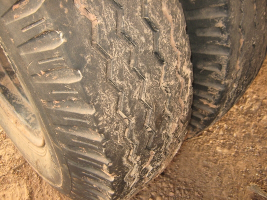 ขายรถ 6 ล้อ HINO ดรั๊ม