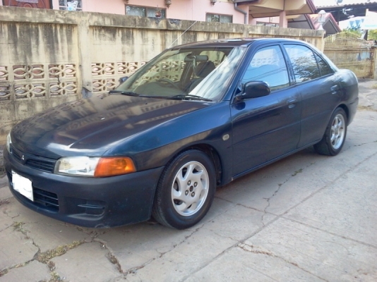 ท้ายเบ็นซ์ ปี97 เครื่อง1.8 auto  รถหลุดจำนำ  ขายถูกๆ (อ่านให้เข้าใจก่อนค่อยโทรคับ)