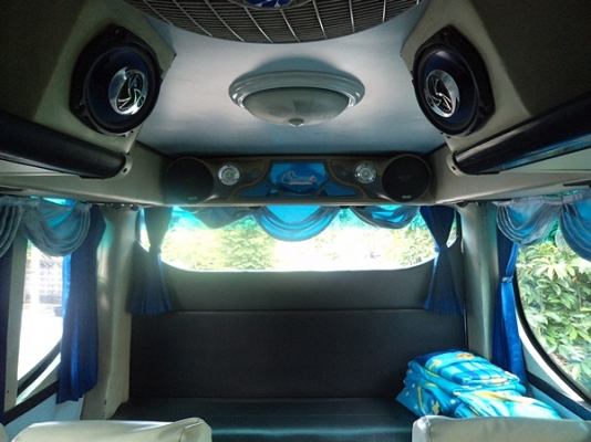 ขายรถบัส 30 ที่นั่ง แอร์เย็น เครื่อง 6 สูบ