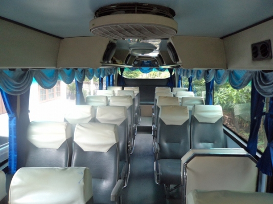 ขายรถบัส 30 ที่นั่ง แอร์เย็น เครื่อง 6 สูบ