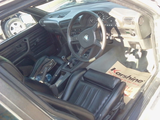 ขาย   BMW 316i ปี88  E30 รถสวย ลดราคา!!!!!  ขายได้ขายเลยคับ