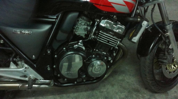 ขายCB400 Y'93 ทะเบียนโอนนอก ปรับราคา 85,000.- ต่อรองมาครับ อยากขายครับ รูป+คลิปครับ ขายCB400 Y'93 ทะเบียนโอนนอก ปรับราคา 85,000.- ต่อรองมาครับ อยากขายครับ รูป+คลิปครับ