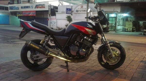 ขายCB400 Y'93 ทะเบียนโอนนอก ปรับราคา 85,000.- ต่อรองมาครับ อยากขายครับ รูป+คลิปครับ ขายCB400 Y'93 ทะเบียนโอนนอก ปรับราคา 85,000.- ต่อรองมาครับ อยากขายครับ รูป+คลิปครับ