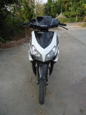 ขาย HONDA CLICK COMBI-BRAKE สภาพดี NO BOOK ราคา 7,000.- บาท ขาย HONDA CLICK COMBI-BRAKE สภาพดี NO BOOK ราคา 7,000.- บาท