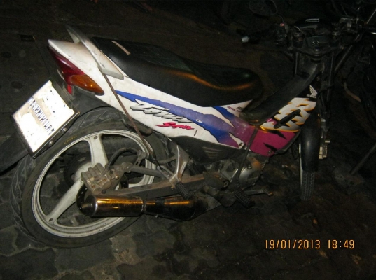 ขาย tena super ล้อแม็ค 5เกียร์เเดิม พร้อมเล่มและชุดโอน ภาษีไม่ขาด