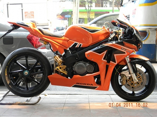 ขายแฟริ้งGSXR1000 K6 ใส่ได้กับทุกรุุ่นเช่นตะกูล GSXR1000 และอื่นๆๆ ราคา 7500 โทร 0883745640 ขายแฟริ้งGSXR1000 K6 ใส่ได้กับทุกรุุ่นเช่นตะกูล GSXR1000 และอื่นๆๆ ราคา 7500 โทร 0883745640