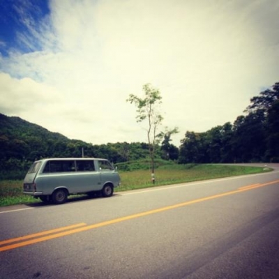 ขายด่วนขายจริง โตโยต้า HIACE  รุ่นแรก rh11. สนใจโทร 0822999887 เอก สุ๑๐๐๐