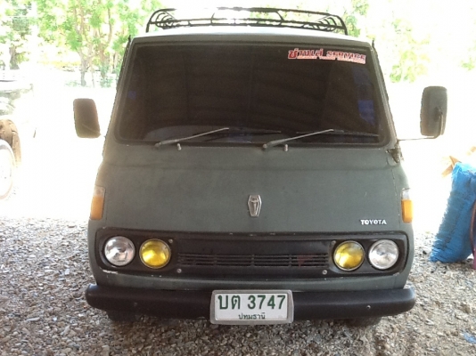 ขายด่วนขายจริง โตโยต้า HIACE  รุ่นแรก rh11. สนใจโทร 0822999887 เอก สุ๑๐๐๐