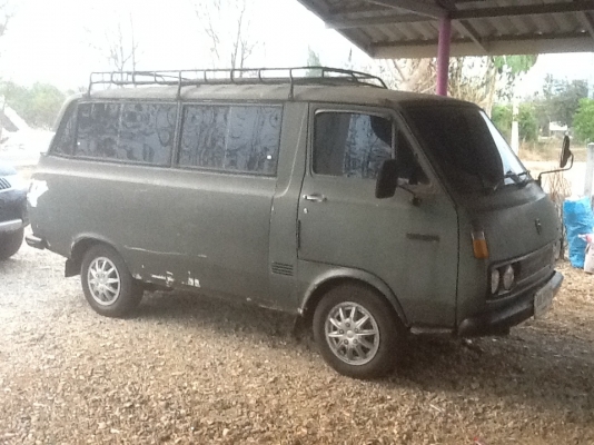 ขายด่วนขายจริง โตโยต้า HIACE  รุ่นแรก rh11. สนใจโทร 0822999887 เอก สุ๑๐๐๐