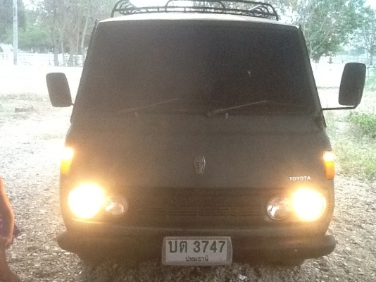 ขายด่วนขายจริง โตโยต้า HIACE  รุ่นแรก rh11. สนใจโทร 0822999887 เอก สุ๑๐๐๐