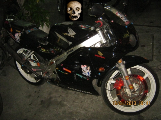 รับจ้างเพ้น