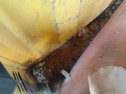 ***ขายแล้วครับขอบคุณ Truck2hand ขาย กระบะตอนเดียว **ช้างเหยียบ 4 ขอ ไฟตั้ง หน้าแว่น "ทวด"NAVARA!!  กระบะคลาสสิค วางเครื่อง ISUZU 2000 ดีเซล แห้ง (ลงเล่ม)คัสซีดี หัวเก๋งไม่ผุ ไม่มีแบต กระบะผุบ้าง กระจกมือหมุนใช้ได้ปกติ ขายตามสภาพ พร้อมต้อนรับนักป