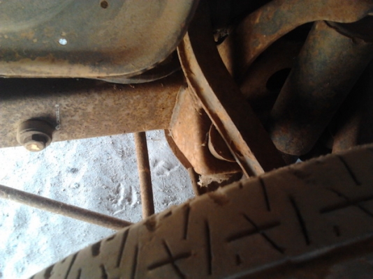 ***ขายแล้วครับขอบคุณ Truck2hand ขาย กระบะตอนเดียว **ช้างเหยียบ 4 ขอ ไฟตั้ง หน้าแว่น "ทวด"NAVARA!!  กระบะคลาสสิค วางเครื่อง ISUZU 2000 ดีเซล แห้ง (ลงเล่ม)คัสซีดี หัวเก๋งไม่ผุ ไม่มีแบต กระบะผุบ้าง กระจกมือหมุนใช้ได้ปกติ ขายตามสภาพ พร้อมต้อนรับนักป