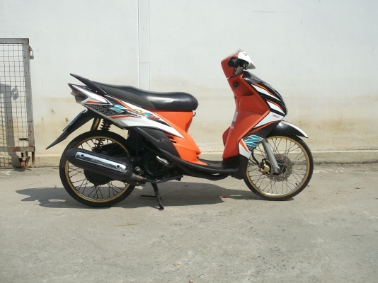 ขาย Mio สองตา