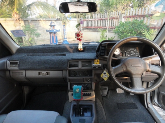ISUZU มังกรทอง 4 ประตู พวงมาลัยเพาเวอร์ กระจกไฟฟ้า เซ็นทรัลล็อค รีโมท ISUZU มังกรทอง 4 ประตู พวงมาลัยเพาเวอร์ กระจกไฟฟ้า เซ็นทรัลล็อค รีโมท
