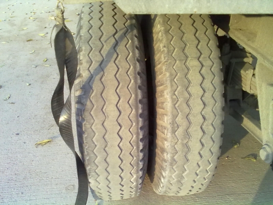 ต้องการขายลูกพ่วงดั๊มพนัส 3 เพลา ปี 39