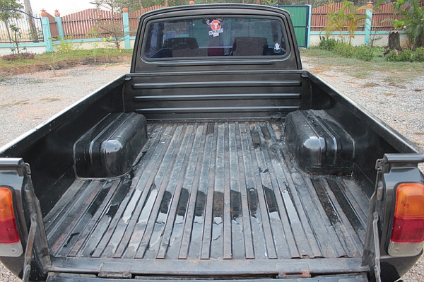 ขายมาสด้าครับ สนใจจริงต่อรองได้ครับ