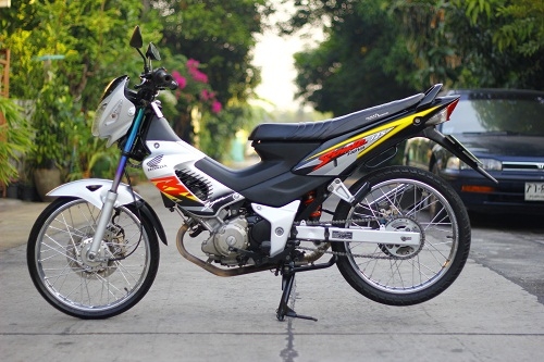 ขาย โซนิค ไมล์ขาว เดิมๆ สีเทา รถมือเดียว