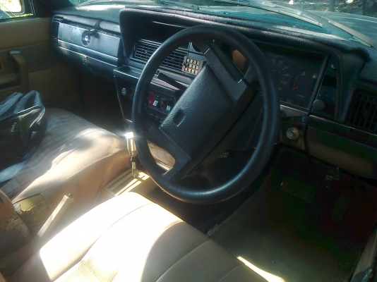 ขายวอลโว้ 244 ขับกลับได้เลย เครื่องดี