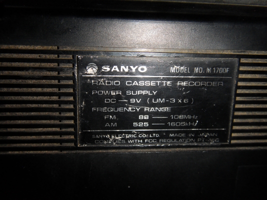 ขายวิทยุSANYOโบราณ ใช้งานได้ สภาพสมบูณร์แบบ และอื่นๆอีก