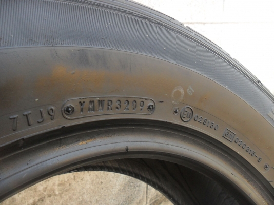ยาง DUNLOP 195/70R14 ปี09