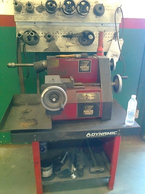 ขาย เหมาอุปกรณ์ร้านยางทั้งร้าน 10 กว่ารายการ ( เลิกกิจการไม่มีใครดูแลต่อ! ) ขาย เหมาอุปกรณ์ร้านยางทั้งร้าน 10 กว่ารายการ ( เลิกกิจการไม่มีใครดูแลต่อ! )