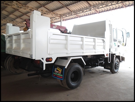 6 ล้อเดกก้า 210 แรง เครื่องดี สภาพสวยๆ