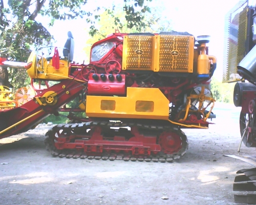 ขายรถเกี่ยวข้าวศักพัฒนา จังหวัด อุตรดิตถ์