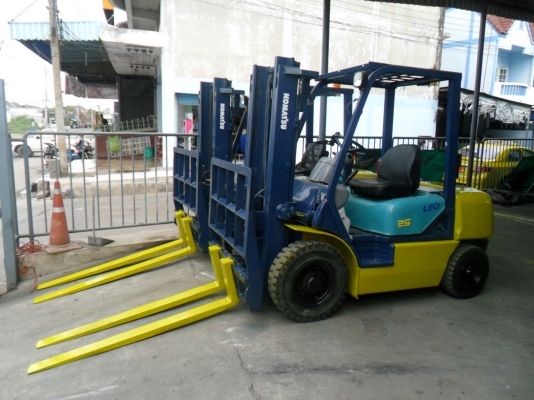 ขายด่วนFORKLIFT-KOMATSU:FD25-12งาฮิ้งฟอร์คเสา4เมตรล้อคู่ราคา390000บาท