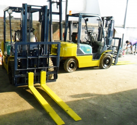 ขายด่วนFORKLIFT-KOMATSU:FD25-12งาฮิ้งฟอร์คเสา4เมตรล้อคู่ราคา390000บาท