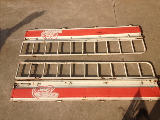 ฝากระบะ พร้อมคอก ของs200p  สภาพดี