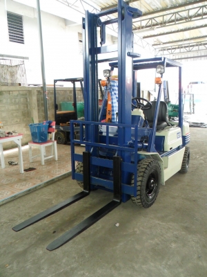 ขายด่วนFORKLIFT-2ตัน-KOMATSU:FG20-11เสาสูง4เมตรใช้ได้2ระบบรับประกัน3เดือน(ตจว.ก็รับประกัน)ต่อรองได้เต็มที่