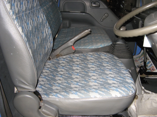 ขาย 6 ล้อดัมพ์ อีซูซุ NKR 130 แรง ปี 2002 สภาพสวย เครื่องแน่น คัสซีดี สนใจชมรถก่อนได้ครับ