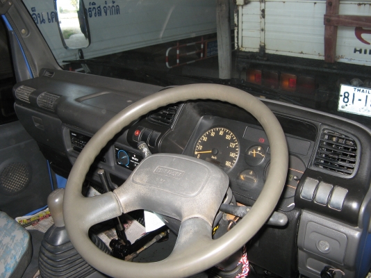 ขาย 6 ล้อดัมพ์ อีซูซุ NKR 130 แรง ปี 2002 สภาพสวย เครื่องแน่น คัสซีดี สนใจชมรถก่อนได้ครับ