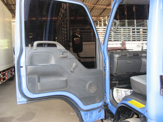 ขาย 6 ล้อดัมพ์ อีซูซุ NKR 130 แรง ปี 2002 สภาพสวย เครื่องแน่น คัสซีดี สนใจชมรถก่อนได้ครับ