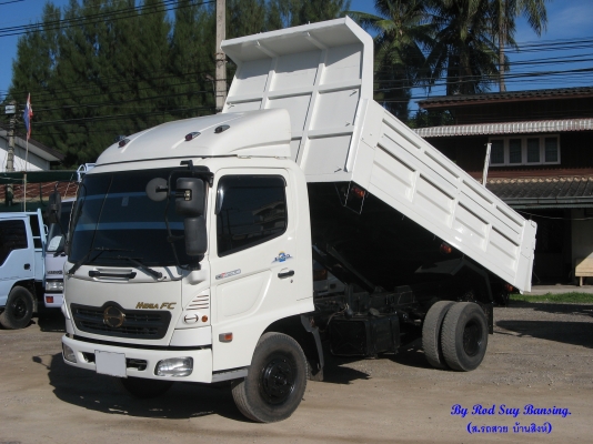 ขาย 6 ล้อ ฮีโน่เมก้าดัมพ์ 150 แรง  4 ม. ปี 2004 สภาพดี เครื่องแน่น คัสซีสวย พร้อมใช้งาน ชมรถก่อนได้ครับ สนใจติดต่อได้ที่  081-9425443