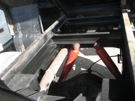 ขาย 6 ล้อ ฮีโน่เมก้าดัมพ์ 150 แรง  4 ม. ปี 2004 สภาพดี เครื่องแน่น คัสซีสวย พร้อมใช้งาน ชมรถก่อนได้ครับ สนใจติดต่อได้ที่  081-9425443