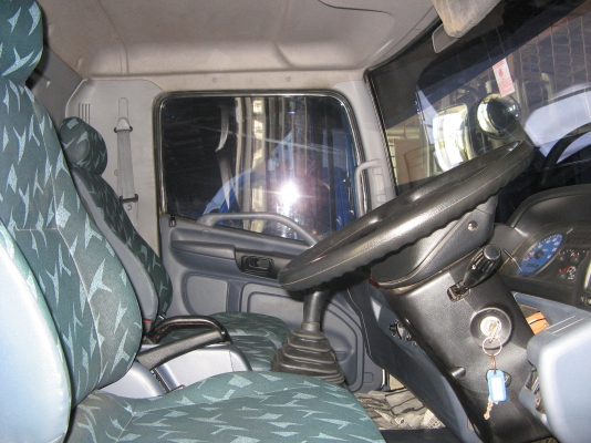 ขาย 6 ล้อ ฮีโน่เมก้าดัมพ์ 150 แรง  4 ม. ปี 2004 สภาพดี เครื่องแน่น คัสซีสวย พร้อมใช้งาน ชมรถก่อนได้ครับ สนใจติดต่อได้ที่  081-9425443